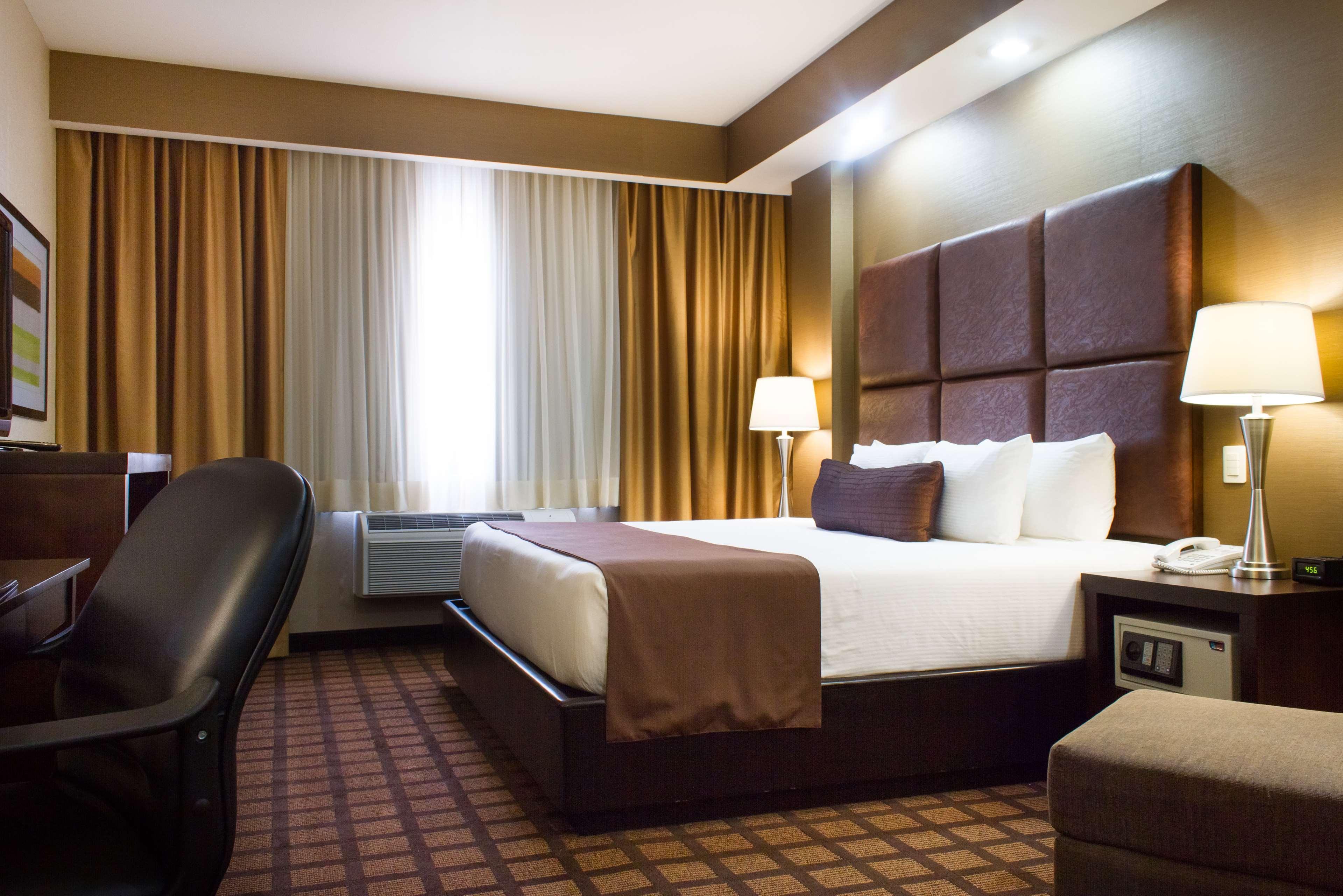Best Western Premier Monterrey Aeropuerto Apodaca Zewnętrze zdjęcie A typical room at the hotel