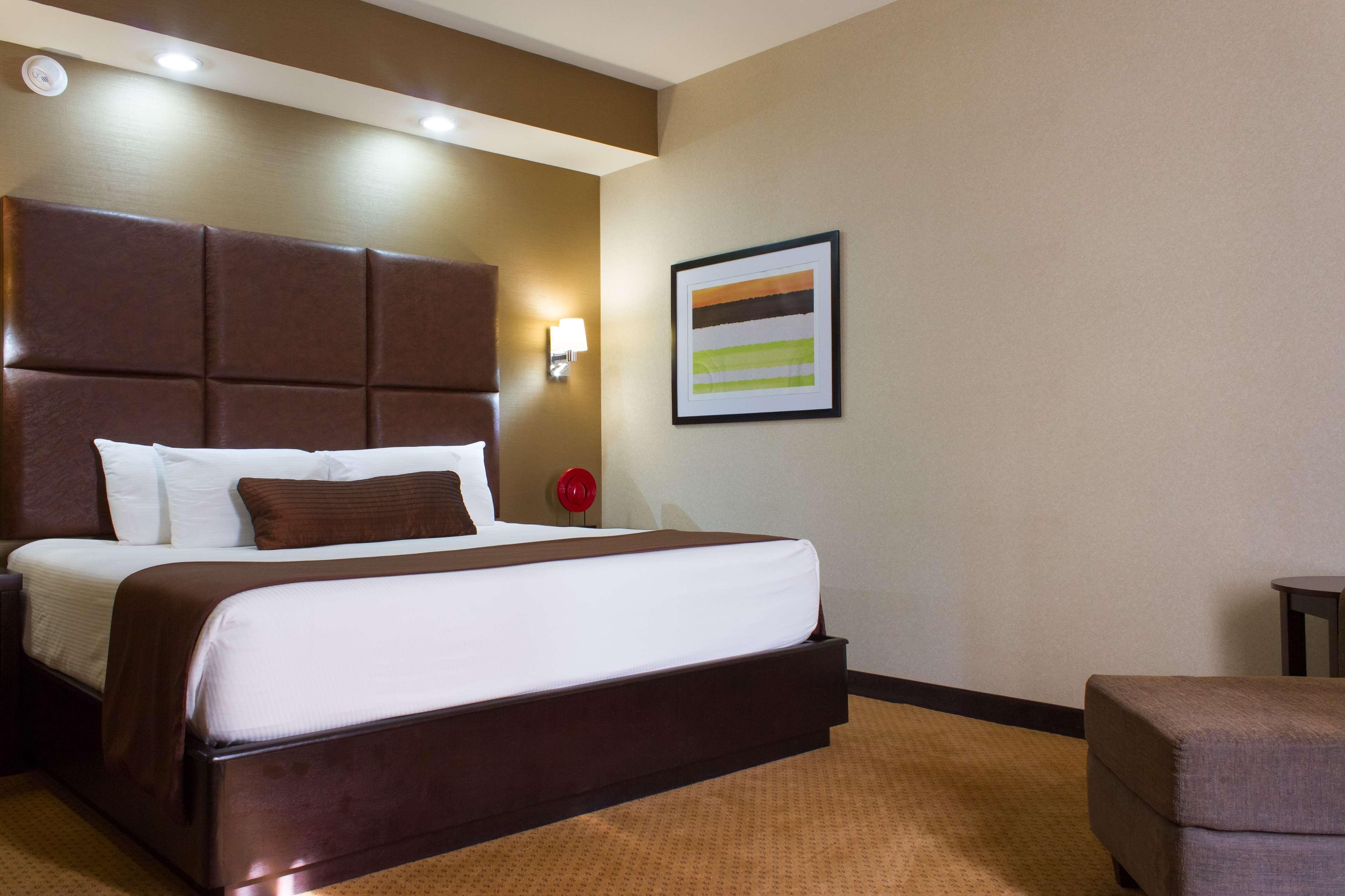 Best Western Premier Monterrey Aeropuerto Apodaca Zewnętrze zdjęcie A typical room at the hotel